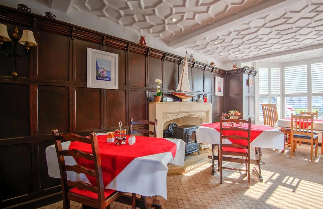 Potters Mooring Guest House-1
